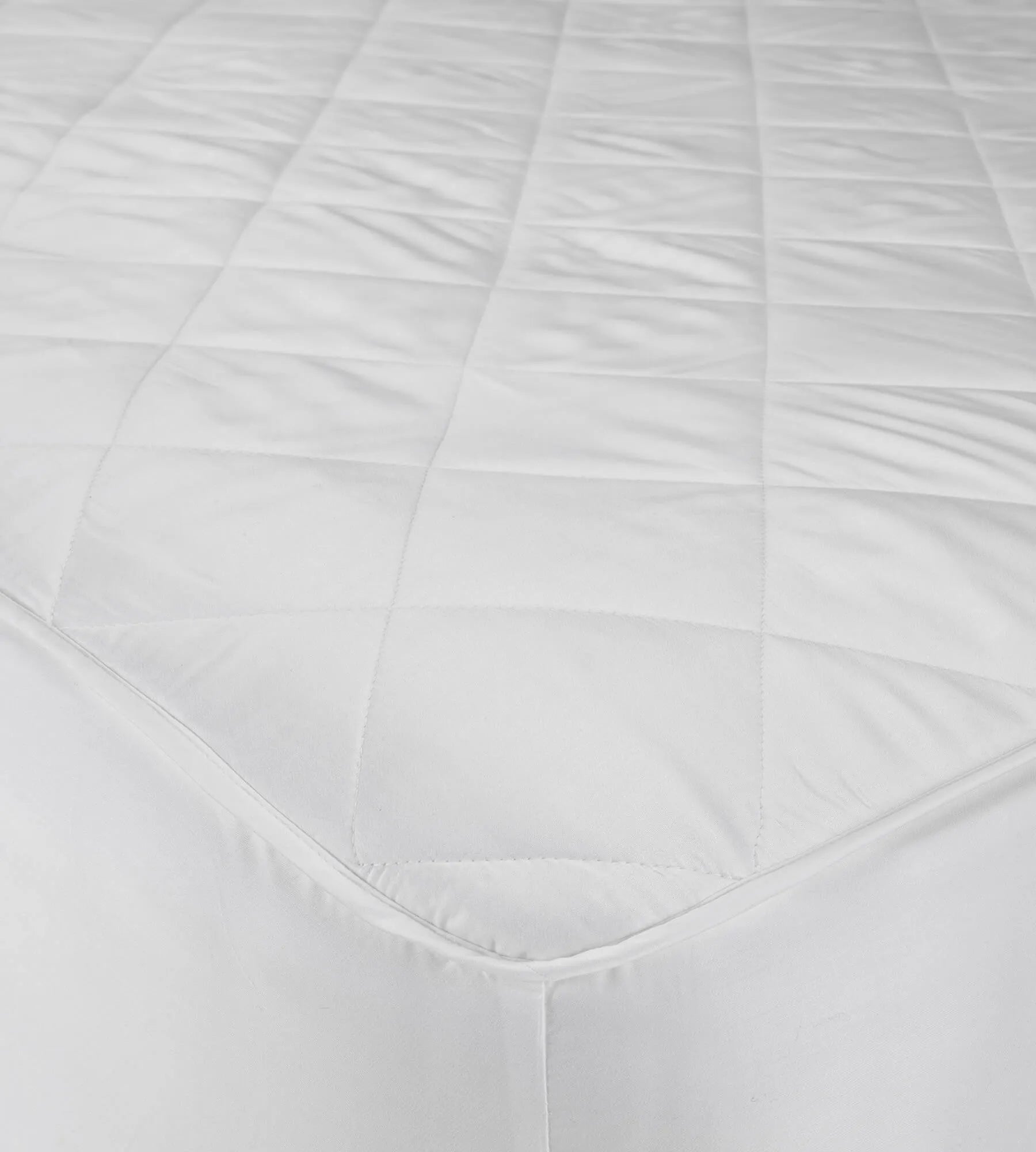 Luxury Bamboo Mattress Protector
